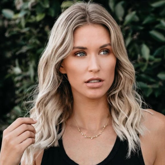 Gorjana NWT Chloe Mini Necklace - Gold - Picture 13 of 14